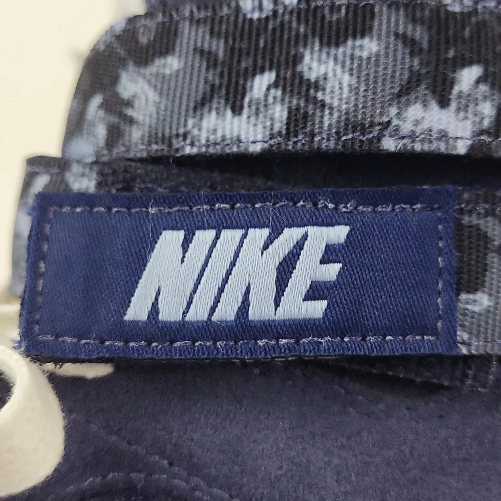 New Sample Women's Nike Delta Lite Mid Premium Faux Fur